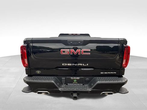Used 2024 GMC Sierra 1500 Denali w/ Technology Package AWD/4WD image 8