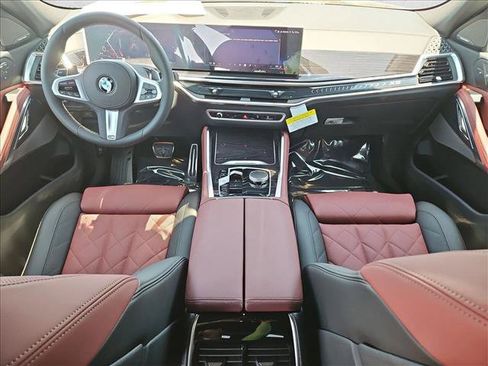 Used 2027 BMW X6 xDrive40i w/ Climate Comfort Package AWD/4WD image 15
