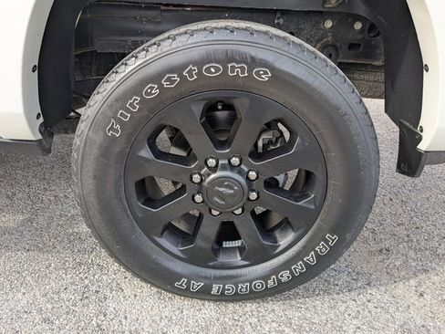 Used 2022 RAM 2500 Laramie w/ Night Edition image 14