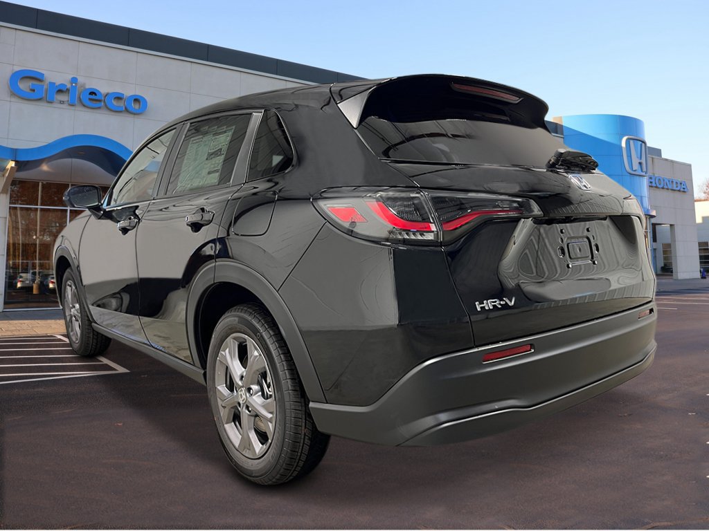 New 2027 Honda HR-V LX image 3
