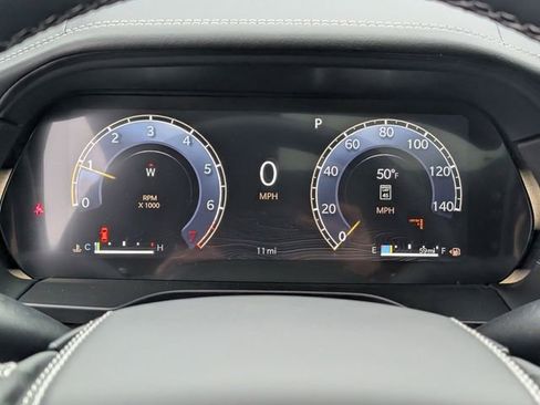 New 2025 Jeep Grand Cherokee Overland w/ Luxury Tech Group IV image 18