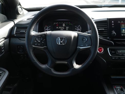 Used 2023 Honda Passport TrailSport image 21