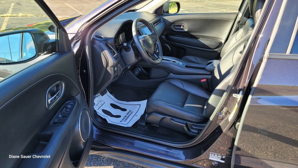 Used 2018 Honda HR-V EX-L image 18