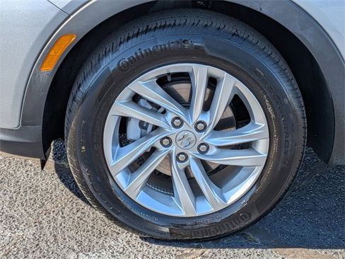 Used 2025 Buick Envista Preferred image 10