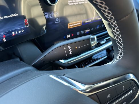 New 2026 Chevrolet Equinox EV LT w/ Convenience Package II image 20