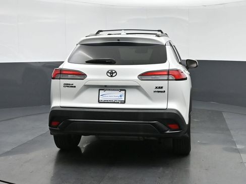 Used 2023 Toyota Corolla Cross XSE w/ Convenience Package image 6