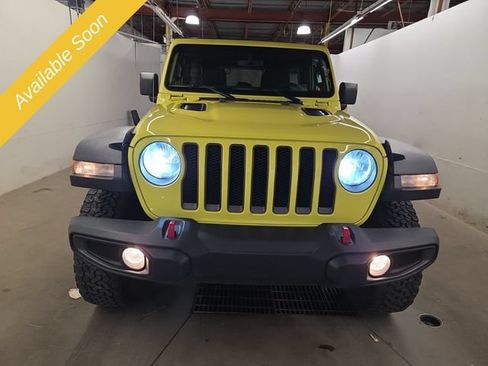Used 2023 Jeep Wrangler Unlimited Rubicon w/ Cold Weather Group AWD/4WD image 6
