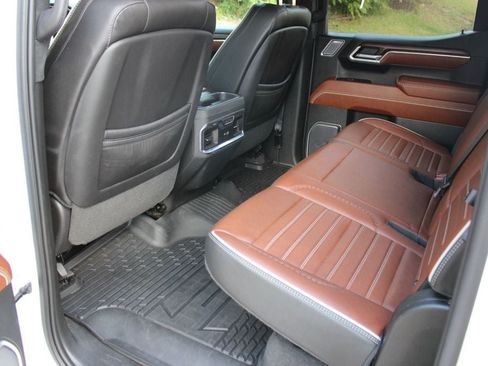 Used 2023 GMC Sierra 1500 Denali Ultimate AWD/4WD image 29