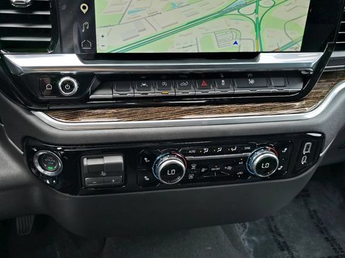 Used 2026 GMC Sierra 1500 Elevation AWD/4WD image 16