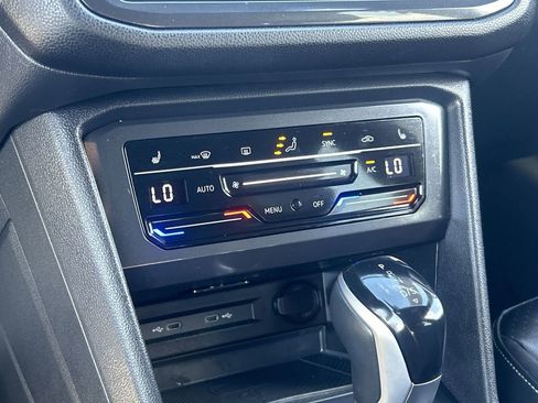 Certified 2024 Volkswagen Tiguan SE R-Line FWD image 25