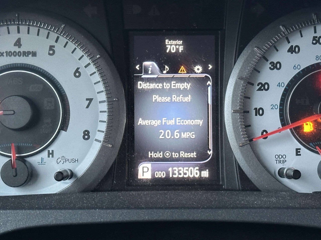 Used 2015 Toyota Sienna SE FWD image 30