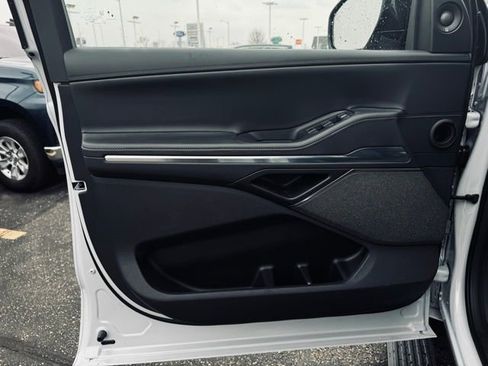 New 2026 Lincoln Navigator Reserve w/ Jet Appearance Package image 17