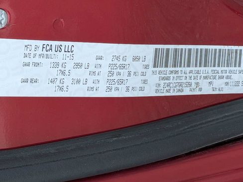 Used 2016 Chrysler Town & Country Touring-L FWD image 31