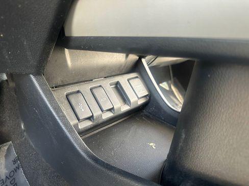 Used 2016 Honda HR-V LX image 19