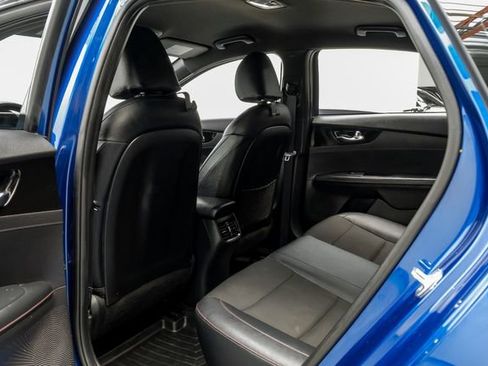 Used 2021 Kia Forte GT image 43