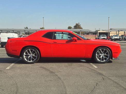Used 2023 Dodge Challenger GT image 3
