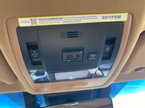 New 2025 Lexus ES 350 Ultra Luxury image 17