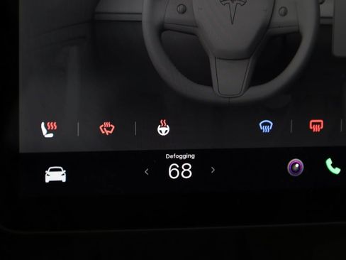 Used 2023 Tesla Model 3 Standard Range image 8