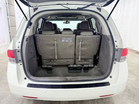 Used 2016 Honda Odyssey Touring Elite image 36