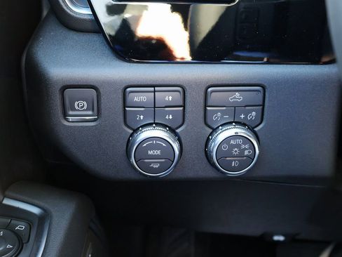 New 2026 GMC Sierra 1500 Elevation w/ Preferred Package image 14