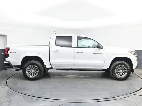 New 2026 Chevrolet Colorado LT w/ Advanced Trailering Package AWD/4WD image 15