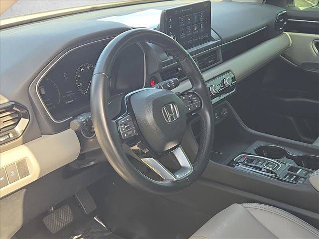 Used 2024 Honda Pilot EX-L image 10
