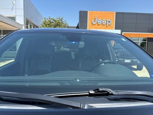 Used 2022 Jeep Grand Cherokee Laredo X RWD image 24