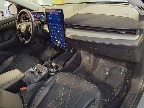 Certified 2023 Ford Mustang Mach-E California Route 1 AWD/4WD image 31