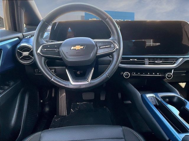 Certified 2024 Chevrolet Equinox EV LT w/ LPO, Blackout Package FWD image 10