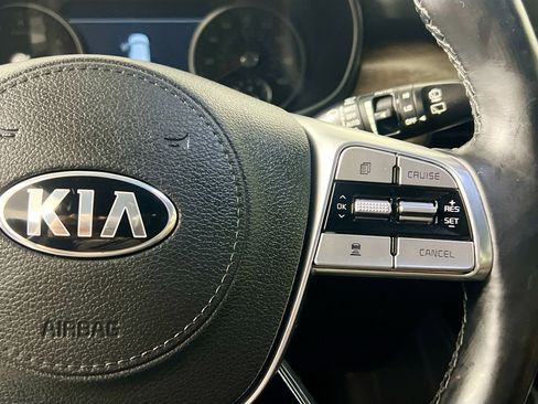 Used 2020 Kia Telluride SX w/ SX Prestige Package image 19