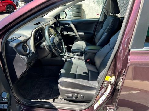 Used 2018 Toyota RAV4 Limited w/ All Weather Liner Package AWD/4WD image 17
