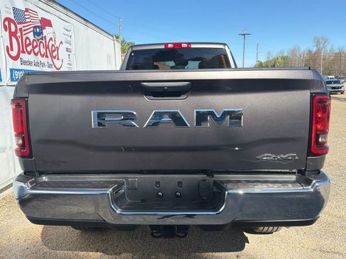 New 2026 RAM 2500 Tradesman AWD/4WD image 4