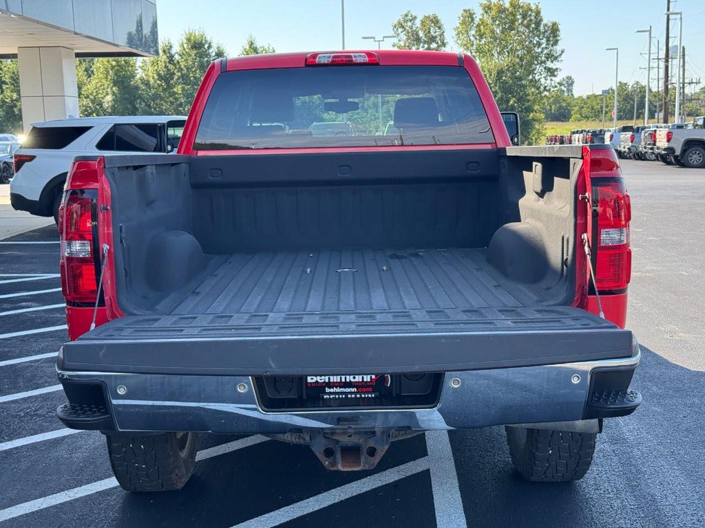 Used 2016 GMC Sierra 2500 SLT w/ Duramax Plus Package AWD/4WD image 7