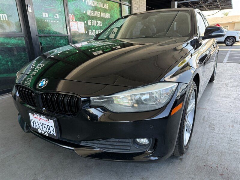 Used 2015 BMW 320i Sedan RWD image 3