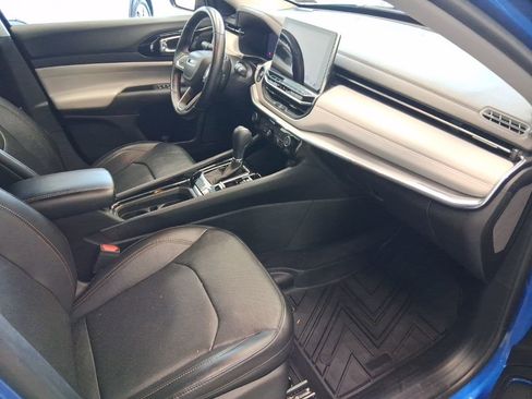 Used 2022 Jeep Compass Limited w/ Elite Group image 23