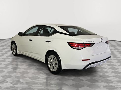 Certified 2025 Nissan Sentra S FWD image 6