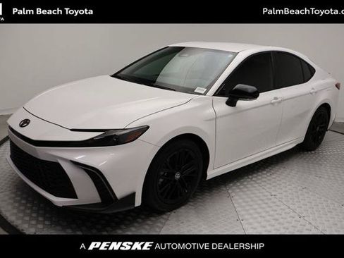 Certified 2026 Toyota Camry SE w/ Convenience Package FWD image 1
