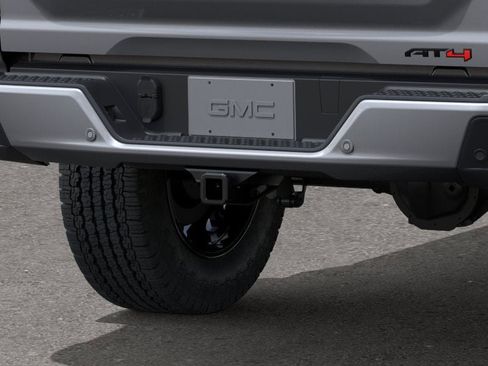 New 2026 GMC Canyon AT4 w/ Nightfall Edition AWD/4WD image 14