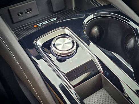 New 2026 Buick Envision Sport Touring image 28