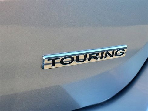 New 2026 Honda Odyssey Touring image 7