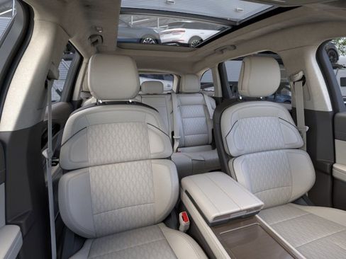 New 2026 Lincoln Nautilus Black Label AWD/4WD image 10