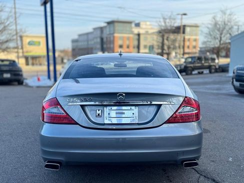 Used 2010 Mercedes-Benz CLS 550 image 5