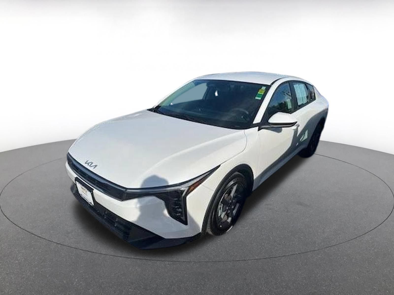 Used 2026 Kia K4 FWD image 4