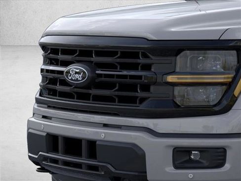New 2026 Ford F150 XLT w/ Equipment Group 302A MID AWD/4WD image 17