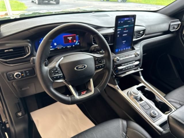 Used 2020 Ford Explorer ST w/ Premium Technology Package AWD/4WD image 15