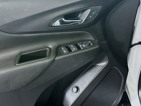 Used 2024 Chevrolet Equinox LT w/ LPO, Floor Liner Package image 15