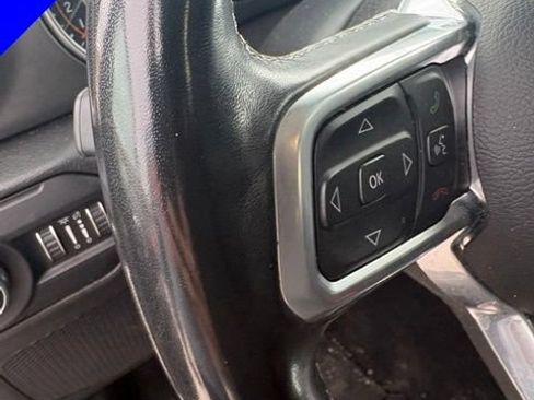 Used 2021 Jeep Wrangler Unlimited Sahara w/ Uconnect 4C Nav & Sound Group AWD/4WD image 14