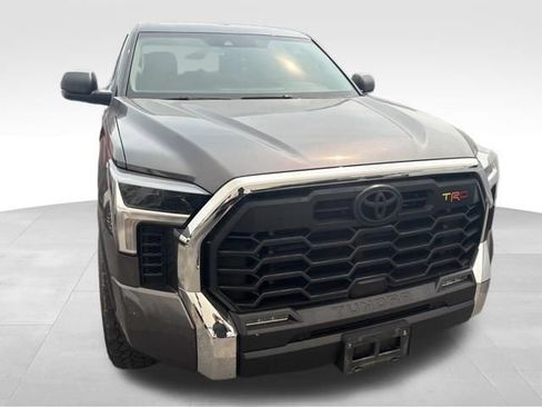 Used 2022 Toyota Tundra SR5 w/ TRD Off-Road Premium Package AWD/4WD image 5