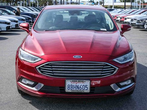 Used 2017 Ford Fusion Energi Titanium image 2