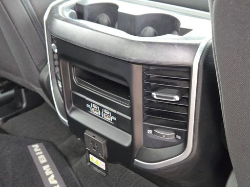 Used 2022 RAM 1500 Big Horn image 11